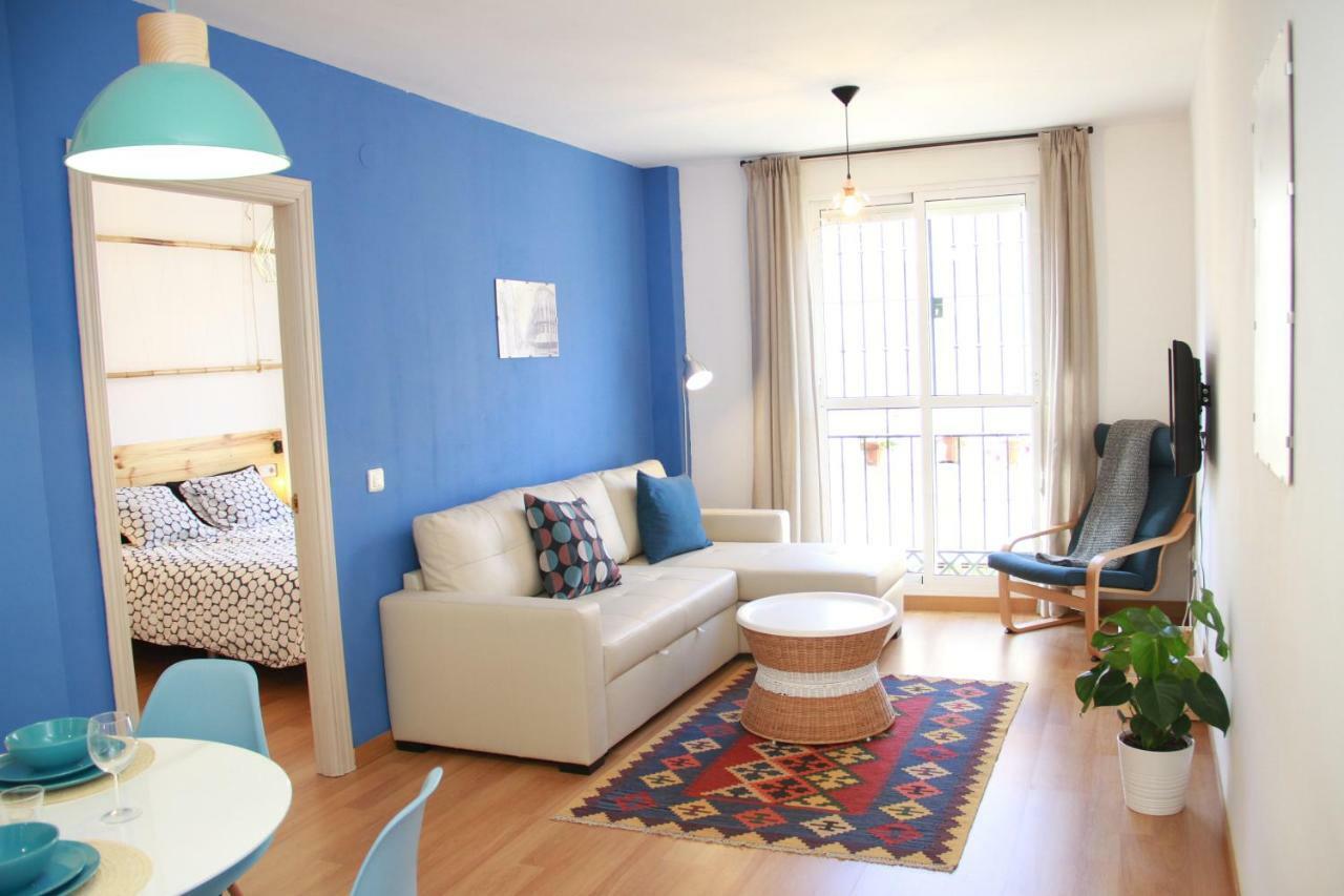 Cozy & Bright Apartment Малага Екстер'єр фото